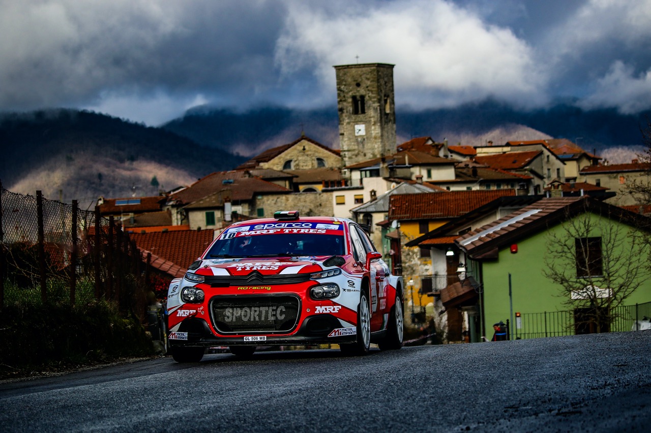 Al Rally Il Ciocco Grande Spettacolo Di Paolo Andreucci E Rudy Briani