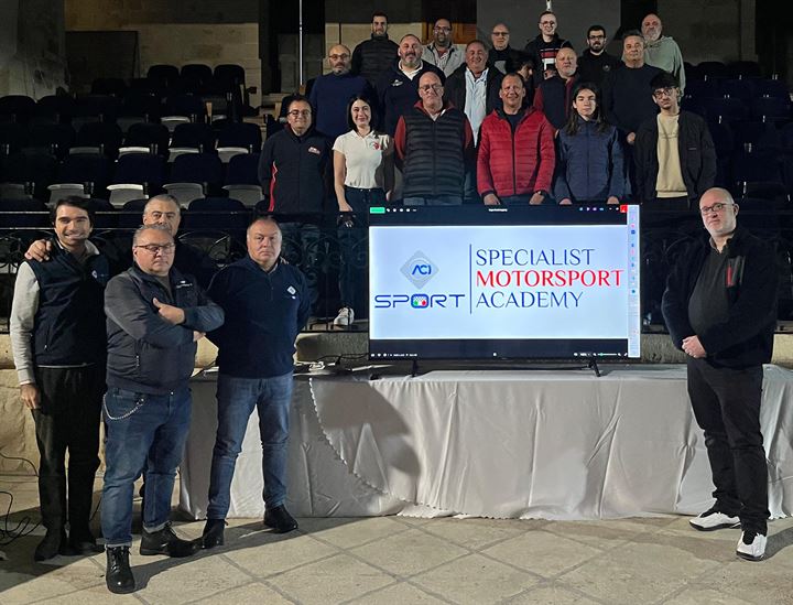 Specialist Motorsport Academy: terminati con successo i corsi di formazione per gli ufficiali di gara a Malta