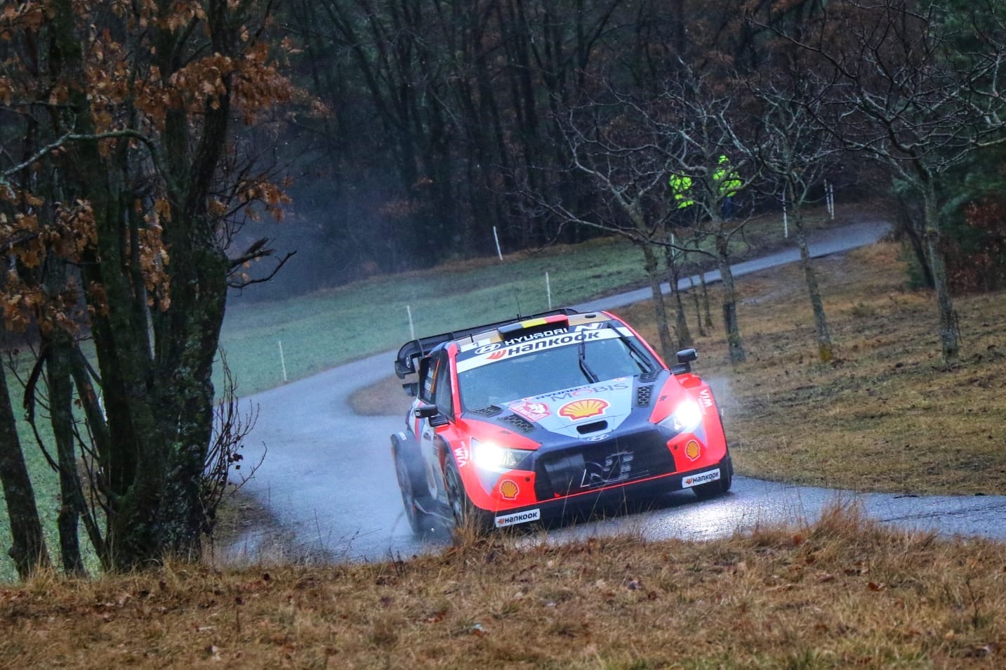 Shakedown Rallye Monte-Carlo, i piloti affrontano condizioni impegnative