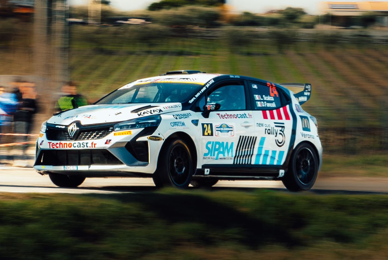 Leonardo Scalco sul primo gradino del podio classe Rally3 al 4° Rally del Bardolino